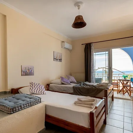 To Kyma Del Mar Psakoudia