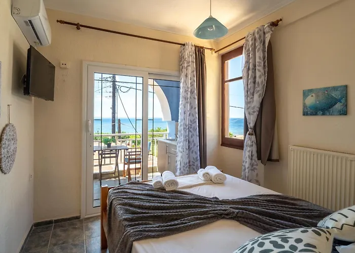 To Kyma Del Mar Psakoudia