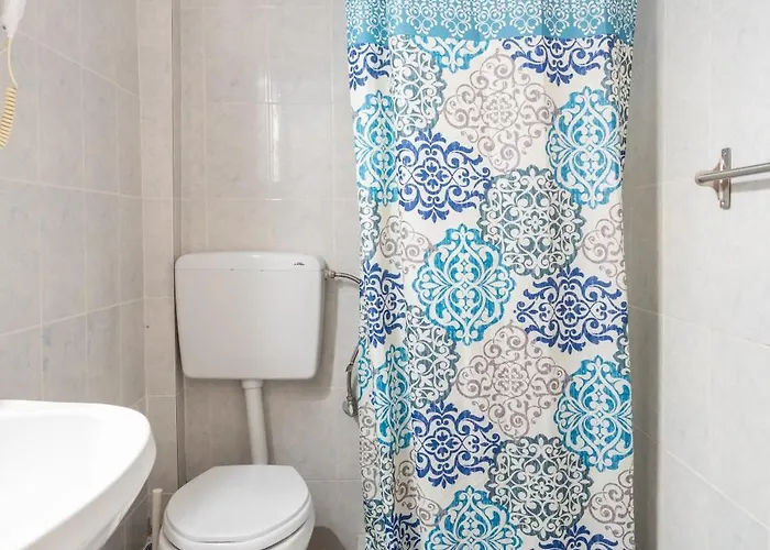 To Kyma Del Mar * פסאקודיה